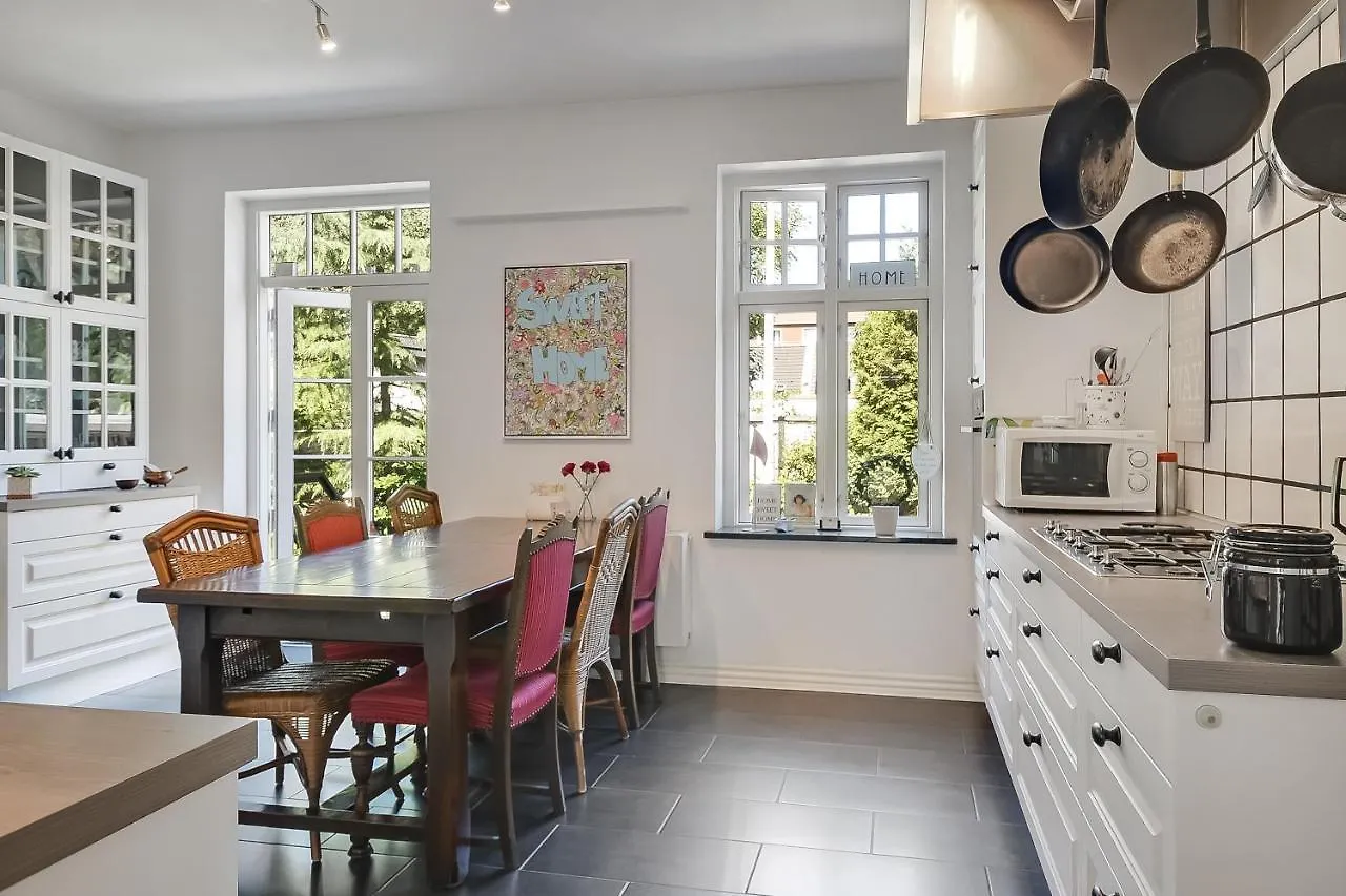 Sweethome Guesthouse 에스비에르 B&B
